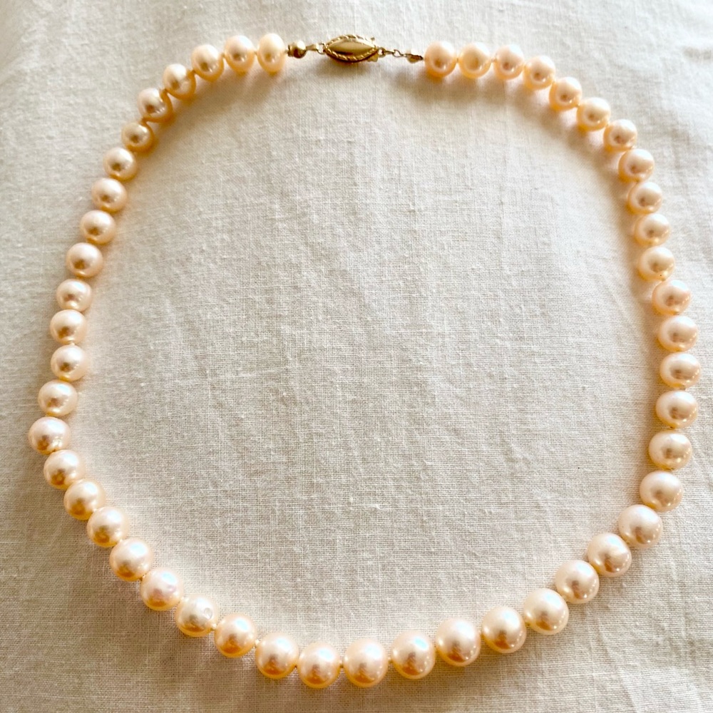 Classic AA grade champagne freshwater pearl necklace with 14 kt gold